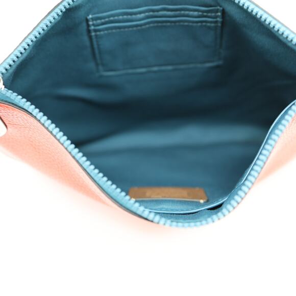 D0 Flawless COACH x MARVEL Larg Pouch SPIDER-MAN Limitted Edition Bag D2080-1826 - Picture 4 of 7